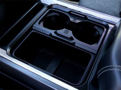 Used 2024 Ford F250 XLT w/ FX4 Off-Road Package image 19