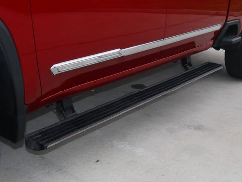 Used 2025 Chevrolet Silverado 2500 High Country w/ High Country Premium Package AWD/4WD image 10
