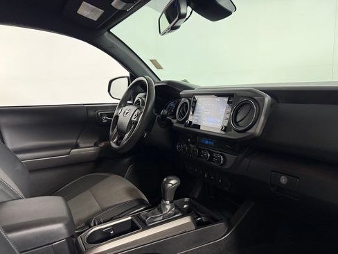 Used 2023 Toyota Tacoma TRD Sport w/ Advanced Technology Package AWD/4WD image 28