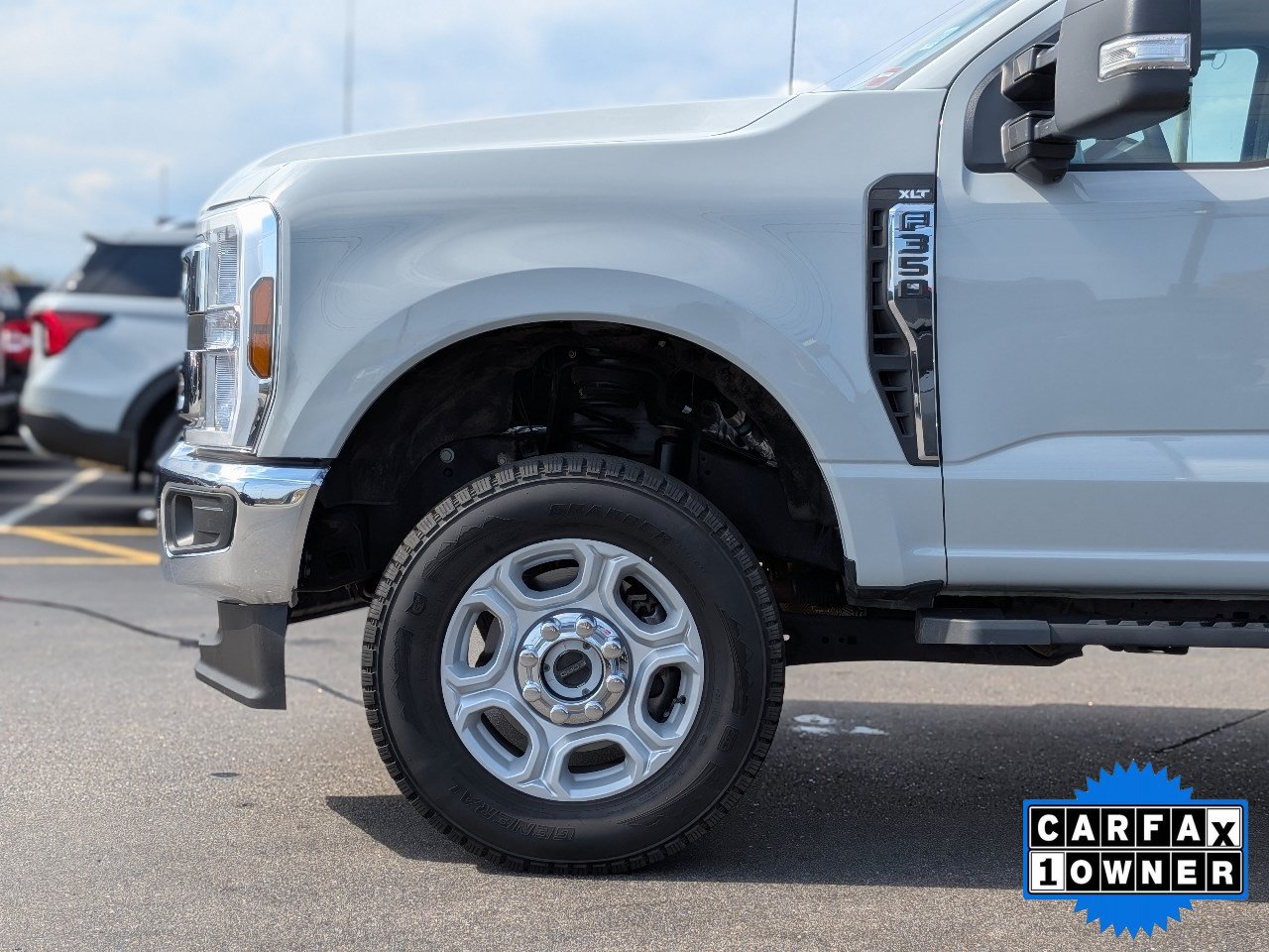 Certified 2025 Ford F350 XLT w/ 360-Degree Camera Package AWD/4WD image 11