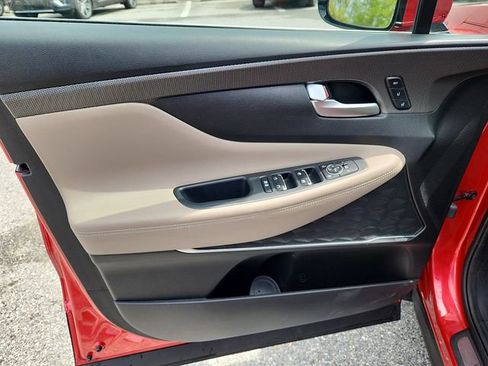 Used 2020 Hyundai Santa Fe Limited image 12