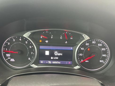 Used 2022 GMC Terrain SLT w/ Infotainment Package II image 11