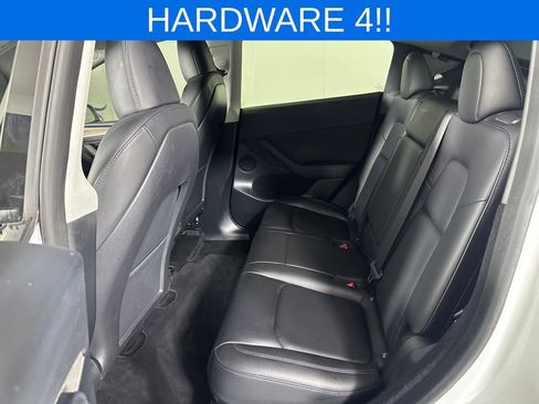 Used 2023 Tesla Model Y Long Range AWD/4WD image 21