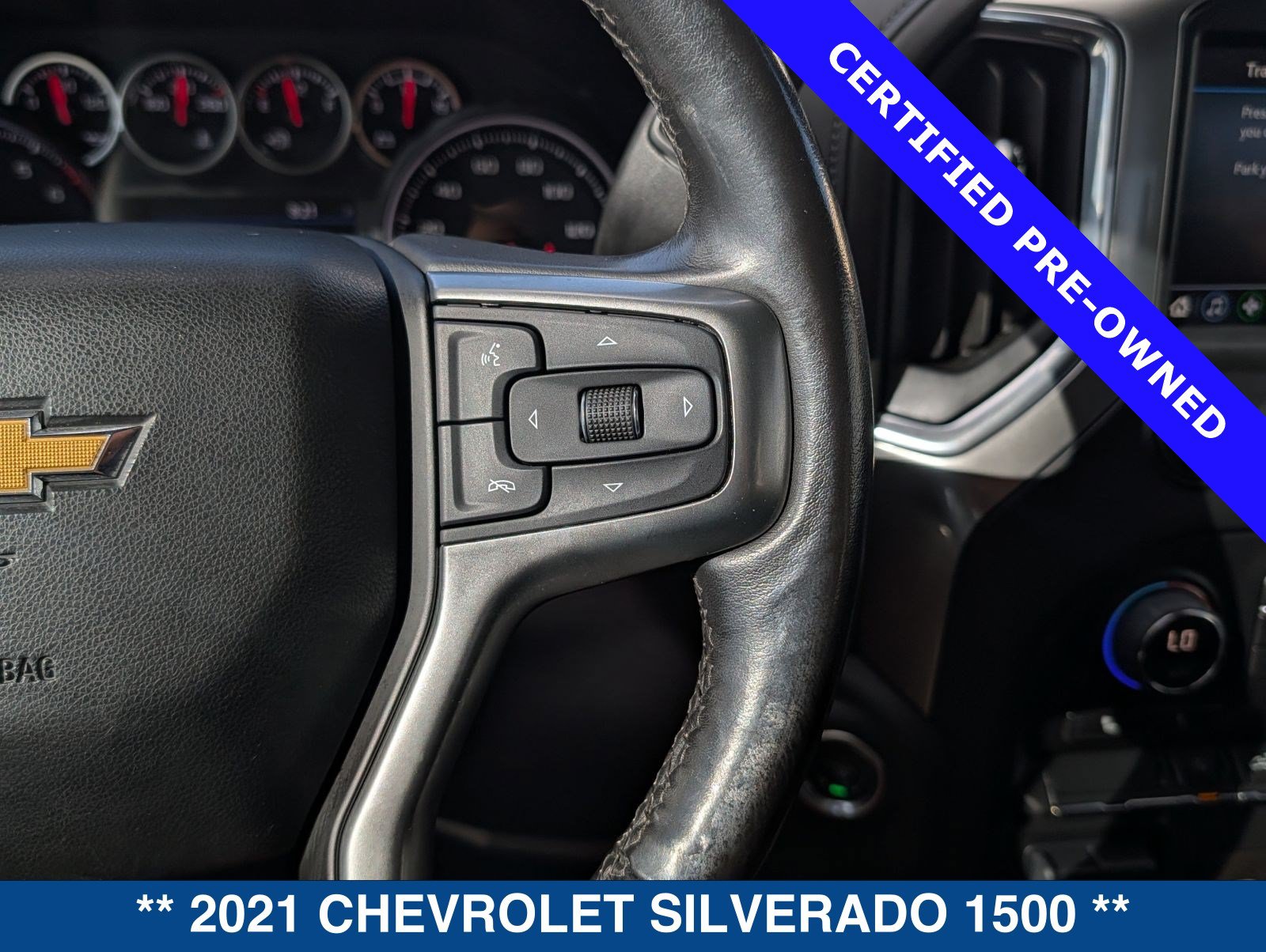 Used 2021 Chevrolet Silverado 1500 LT AWD/4WD image 26