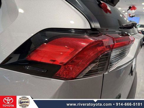 Certified 2023 Toyota RAV4 XLE w/ Convenience Package AWD/4WD image 10