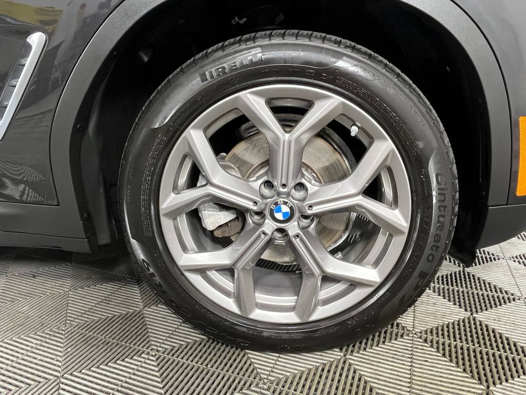 Used 2024 BMW X3 xDrive30i w/ Premium Package w/ZPA AWD/4WD image 14