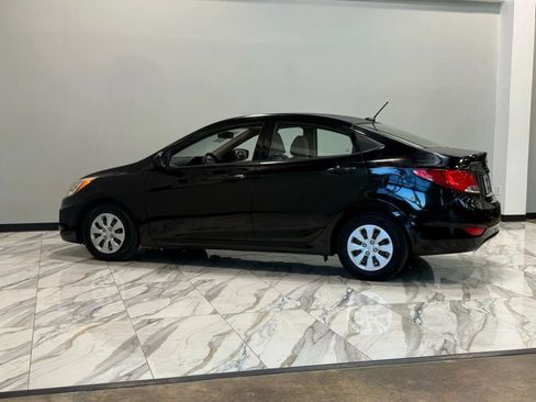 Used 2016 Hyundai Accent SE image 9