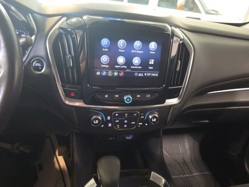 Used 2021 Chevrolet Traverse LT w/ LPO, Floor Liner Package AWD/4WD image 30