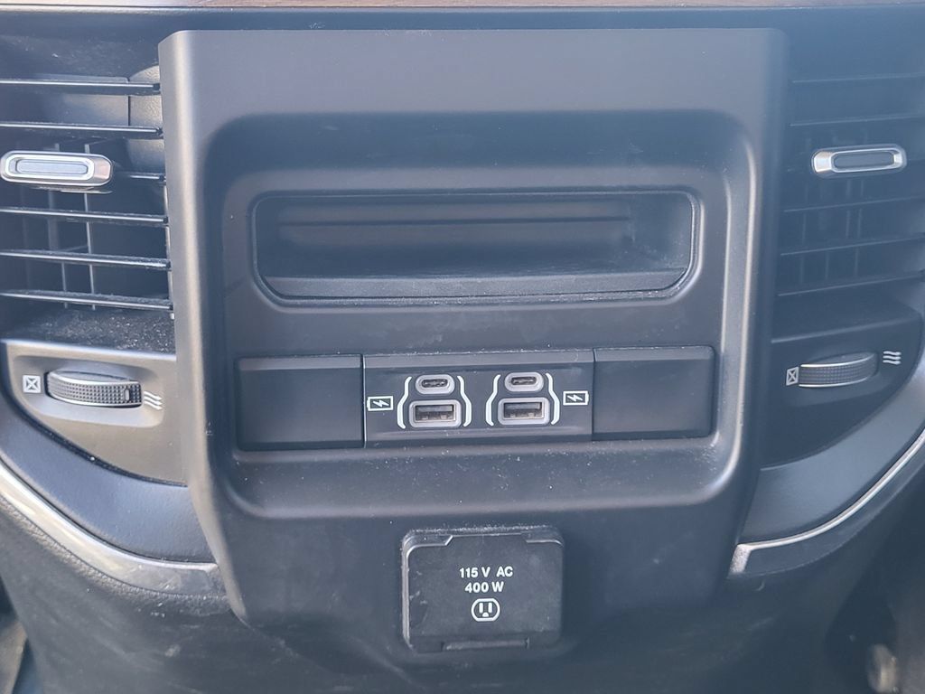 Used 2021 RAM 1500 Laramie w/ Laramie Southwest Edition AWD/4WD image 24