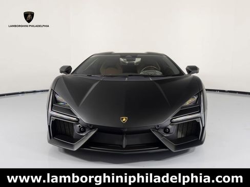 Used 2024 Lamborghini Revuelto AWD/4WD image 2
