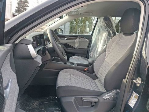 New 2026 Volkswagen Tiguan S image 9