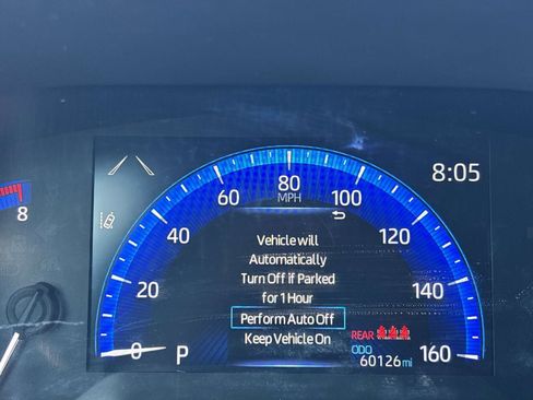 Used 2022 Toyota Corolla Cross XLE AWD/4WD image 19
