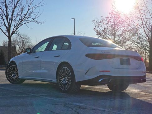 New 2026 Mercedes-Benz E 450 4MATIC Sedan image 15