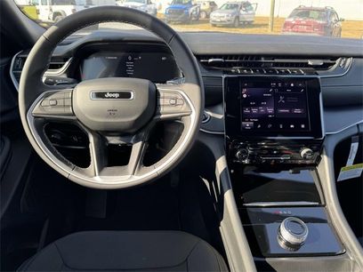 New 2025 Jeep Grand Cherokee Laredo X w/ Trailer Tow Package