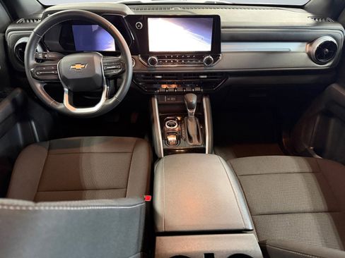 Used 2023 Chevrolet Colorado LT w/ LT Convenience Package II image 12