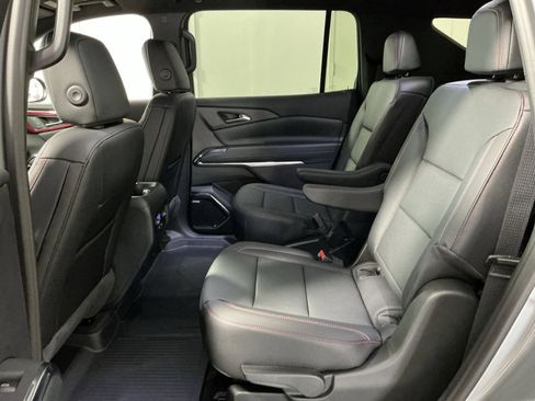 New 2026 Chevrolet Traverse Z71 w/ Enhanced Driving Package image 32