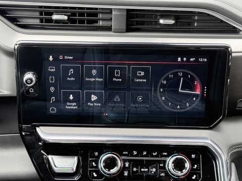 Used 2024 GMC Sierra 1500 Denali w/ Technology Package image 31