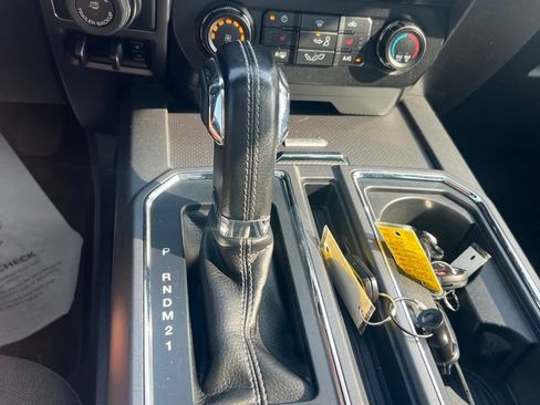 Used 2016 Ford F150 XLT w/ Equipment Group 302A Luxury AWD/4WD image 24
