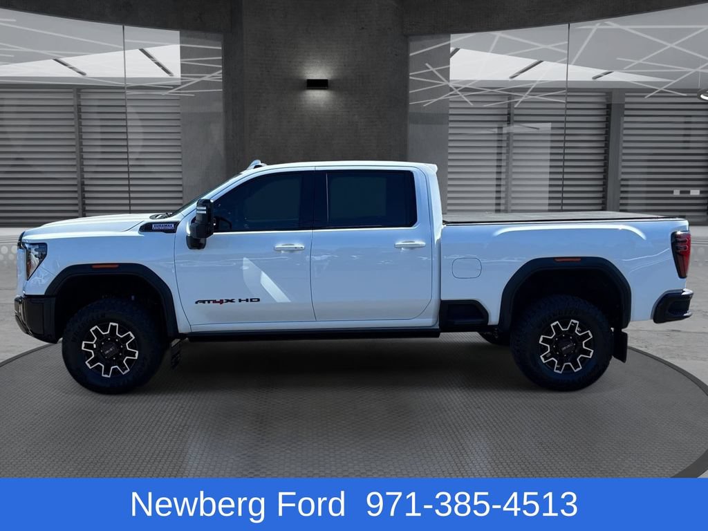 Used 2024 GMC Sierra 2500 AT4X AWD/4WD image 8