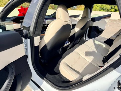 Used 2022 Tesla Model S Standard Range AWD/4WD image 43