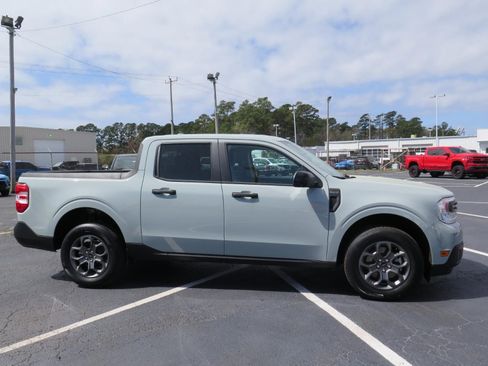 Used 2024 Ford Maverick XLT w/ XLT Luxury Package image 2