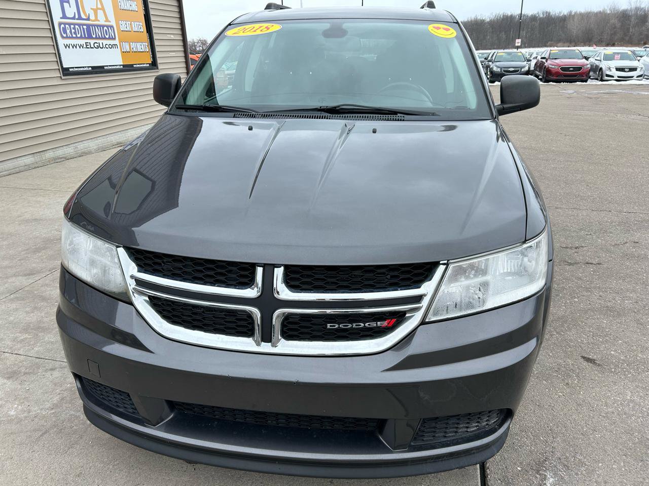 Used 2018 Dodge Journey SE FWD image 2