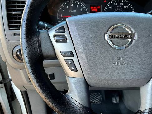 Used 2021 Nissan NV 2500 SV RWD image 12