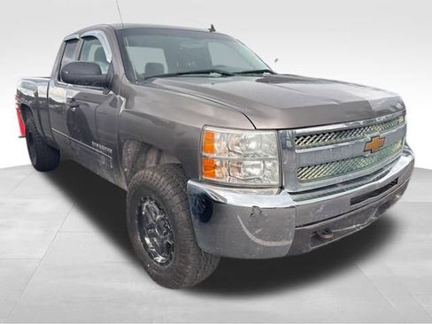 Used 2013 Chevrolet Silverado 1500 LT w/ All-Star Edition AWD/4WD image 8