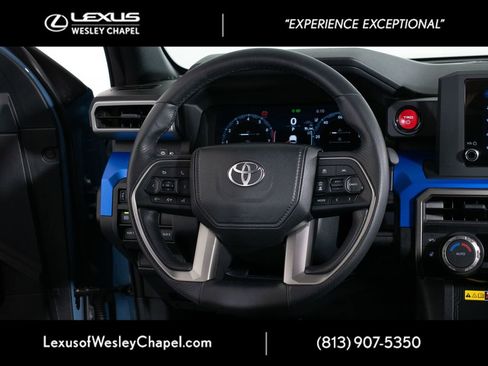 Used 2025 Toyota 4Runner TRD Off-Road AWD/4WD image 24