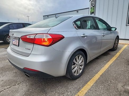 Used 2015 Kia Forte EX image 4