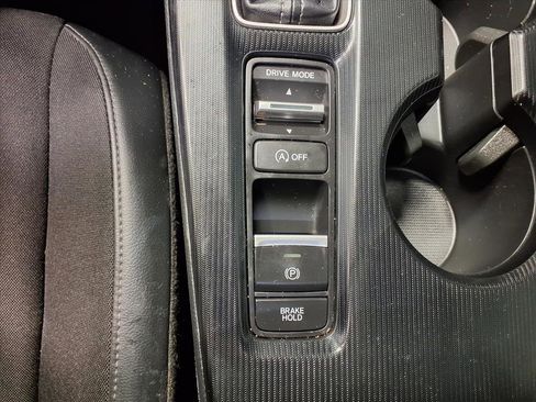 Used 2022 Honda Civic Sport image 16