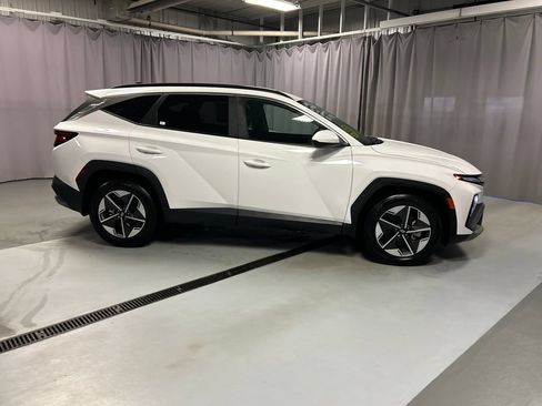 Used 2025 Hyundai Tucson SEL FWD image 8