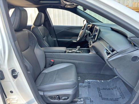 Used 2023 Lexus RX 350h w/ Cold Area Package AWD/4WD image 16