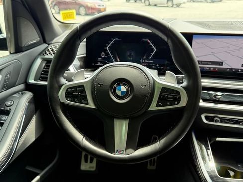 Used 2024 BMW X5 xDrive40i w/ M Sport Package AWD/4WD image 13