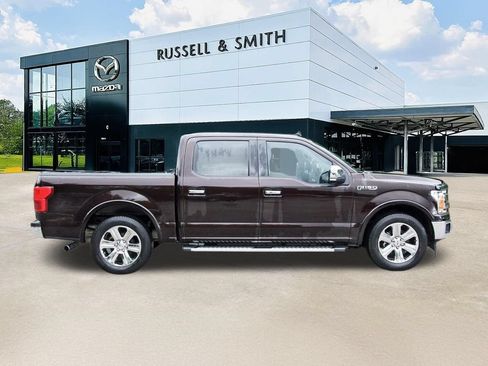 Used 2019 Ford F150 Lariat RWD image 3