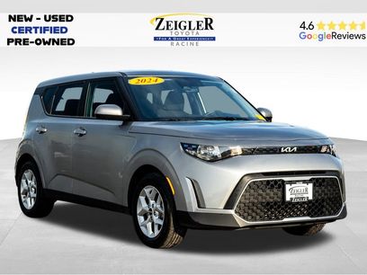 Used 2024 Kia Soul LX w/ Option Group 015