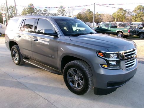 Used 2018 Chevrolet Tahoe LS w/ Max Trailering Package AWD/4WD image 3