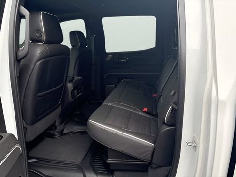 Used 2024 GMC Sierra 1500 AT4X AWD/4WD image 17