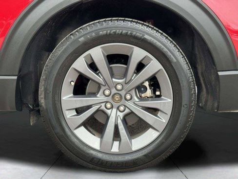 Used 2024 Ford Explorer XLT w/ Equipment Group 202A RWD image 68