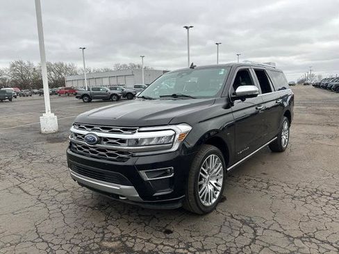 Certified 2023 Ford Expedition Max Platinum image 4