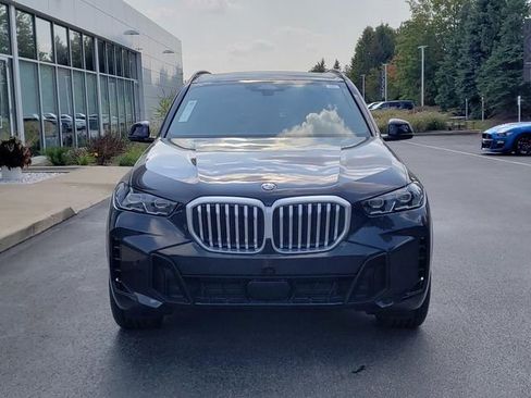 New 2026 BMW X5 xDrive40i w/ M Sport Package image 2