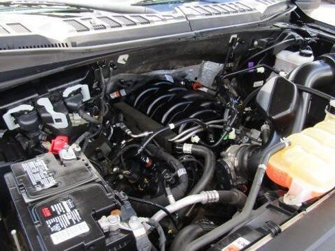 Used 2018 Ford F150 XL w/ Equipment Group 101A Mid AWD/4WD image 19