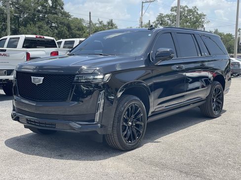 Used 2021 Cadillac Escalade ESV Sport w/ Driver Assist Tech Package AWD/4WD image 20