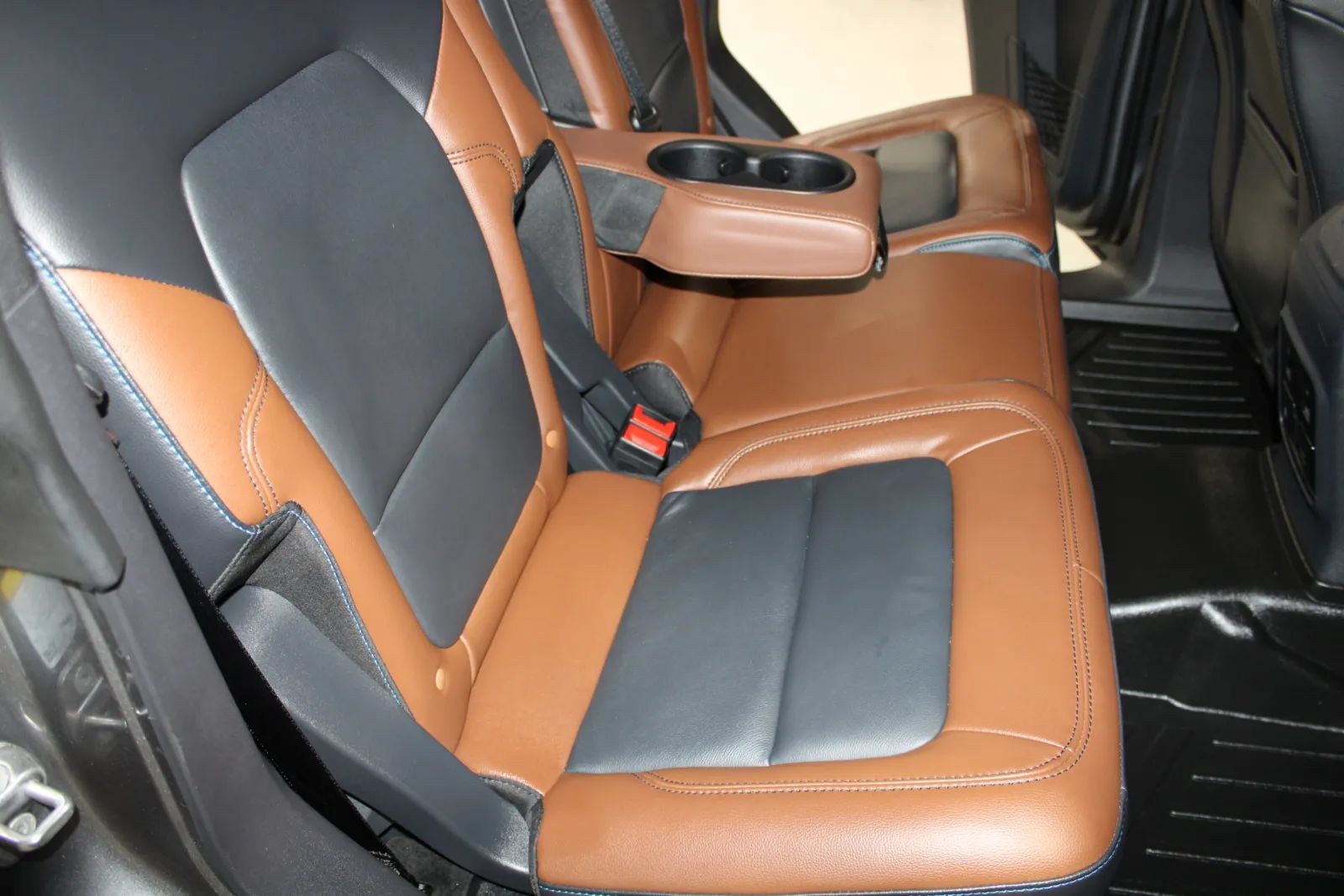 Used 2024 Ford Bronco Outer Banks AWD/4WD image 30