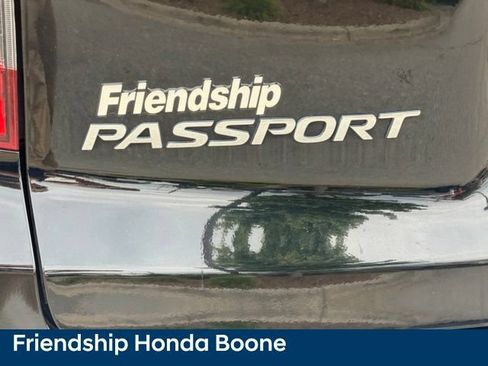 Used 2021 Honda Passport Elite image 12