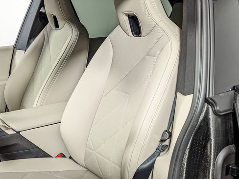 Certified 2025 BMW iX xDrive50 image 20