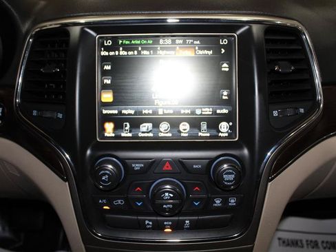 Used 2014 Jeep Grand Cherokee Limited AWD/4WD image 20