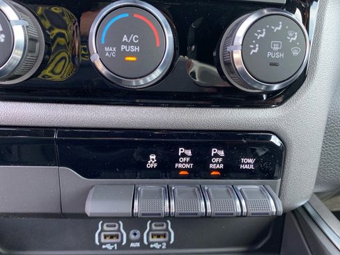 New 2026 RAM 1500 Big Horn image 10