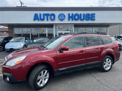 Used 2014 Subaru Outback 2.5i Limited image 1