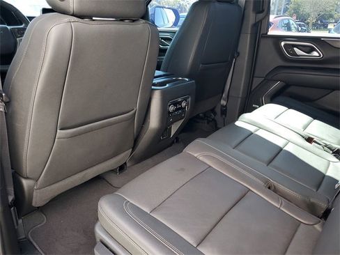 Used 2024 Chevrolet Tahoe Z71 w/ Luxury Package image 34